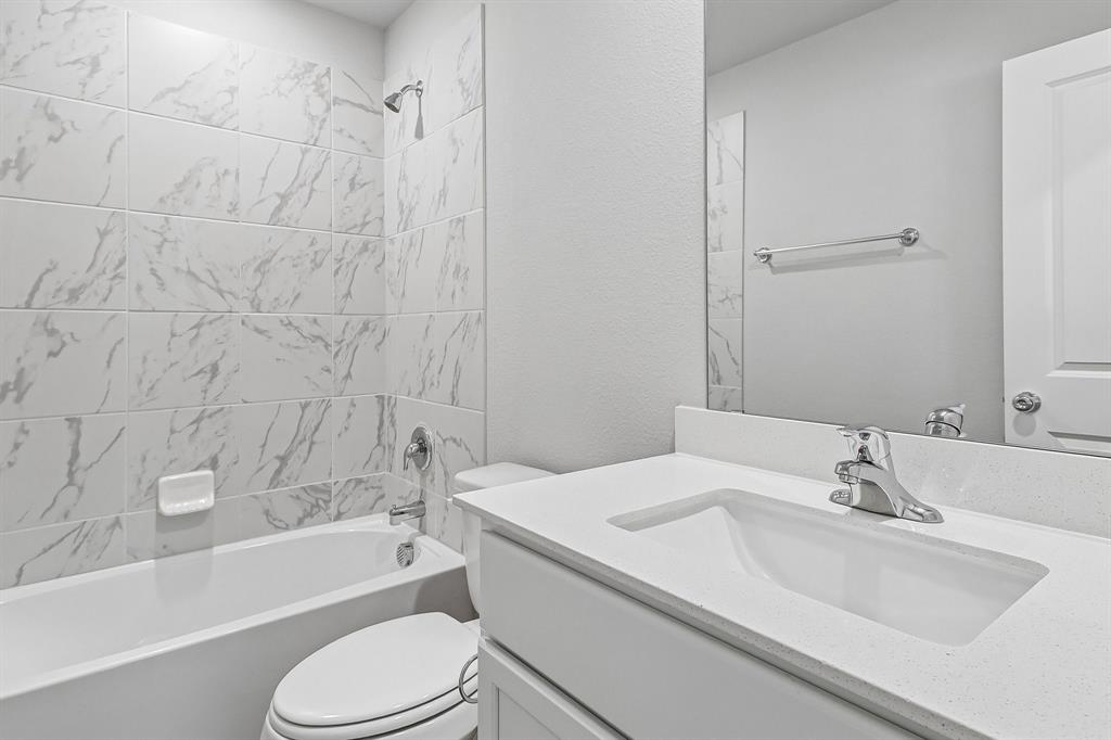 444 Silent Pond Park Property Photo 15