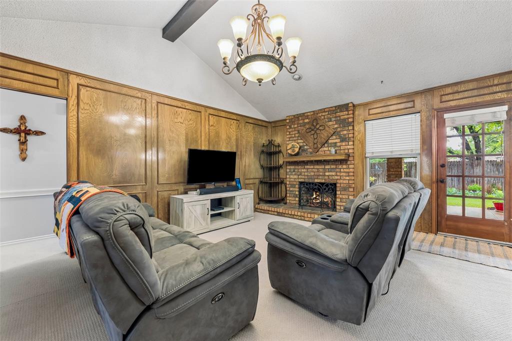 5707 Trail Crest Drive Property Photo 9