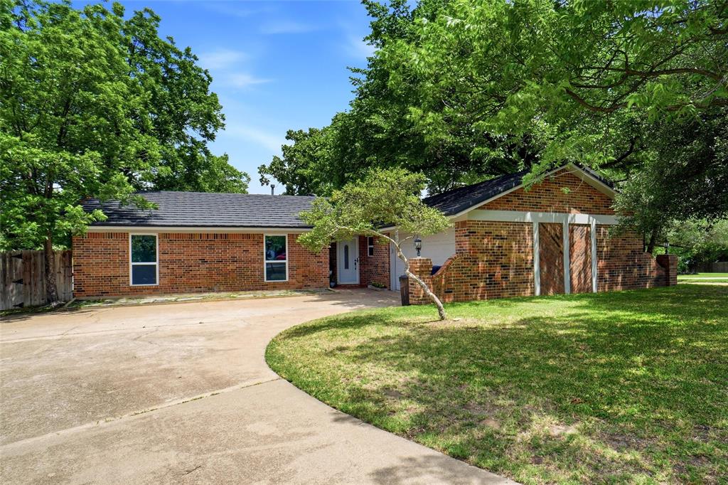 261 Timberlake Drive Property Photo 1