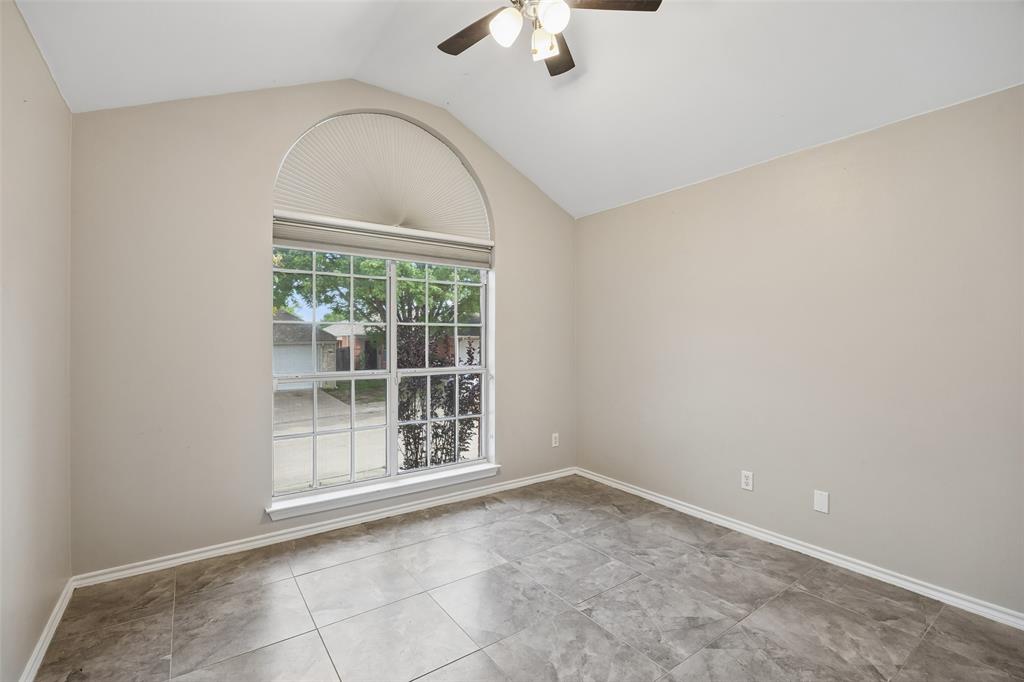 716 Ashbrook Drive Property Photo 25