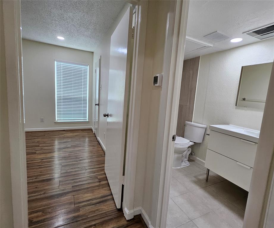 12816 Midway Road 1067 Property Photo 7