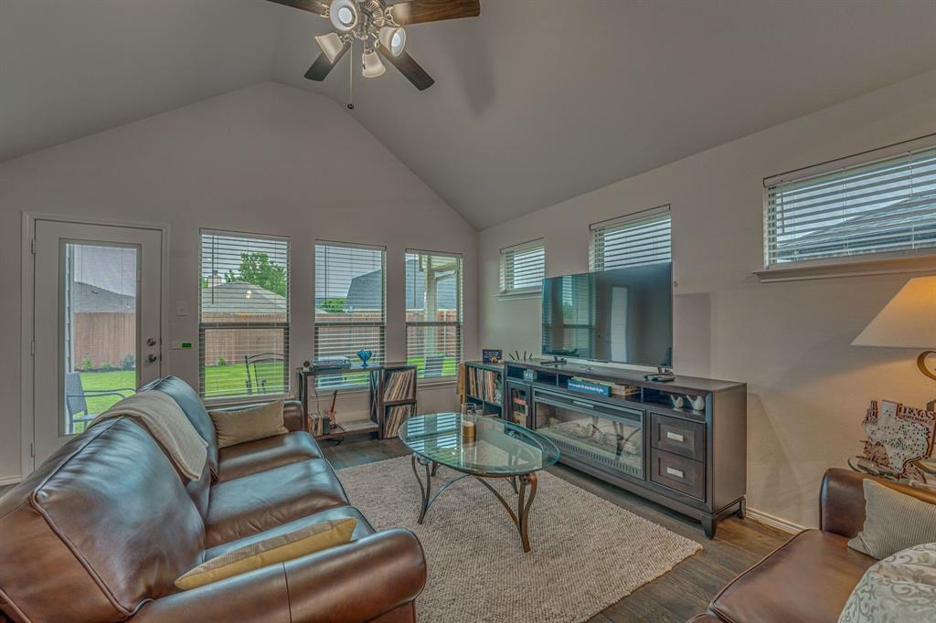 2036 Abbey Road Property Photo 21