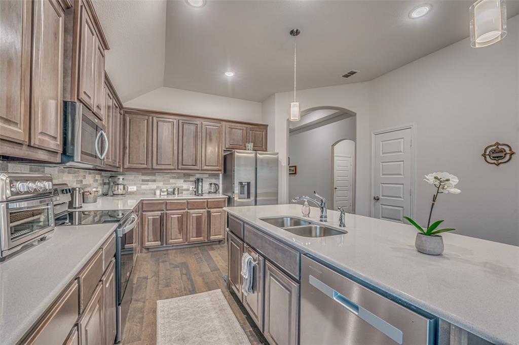 2036 Abbey Road Property Photo 22