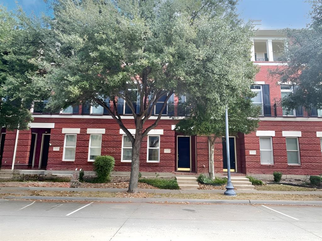 8242 Library Street Property Photo 1