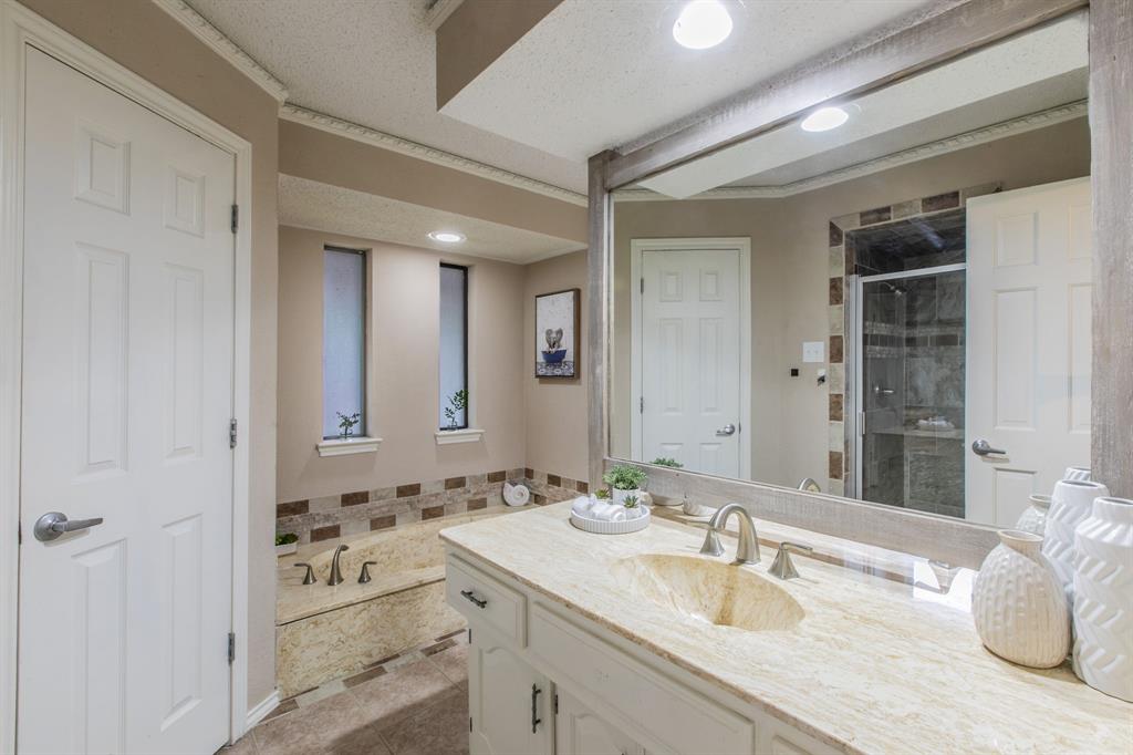3302 Oxford Drive Property Photo 15