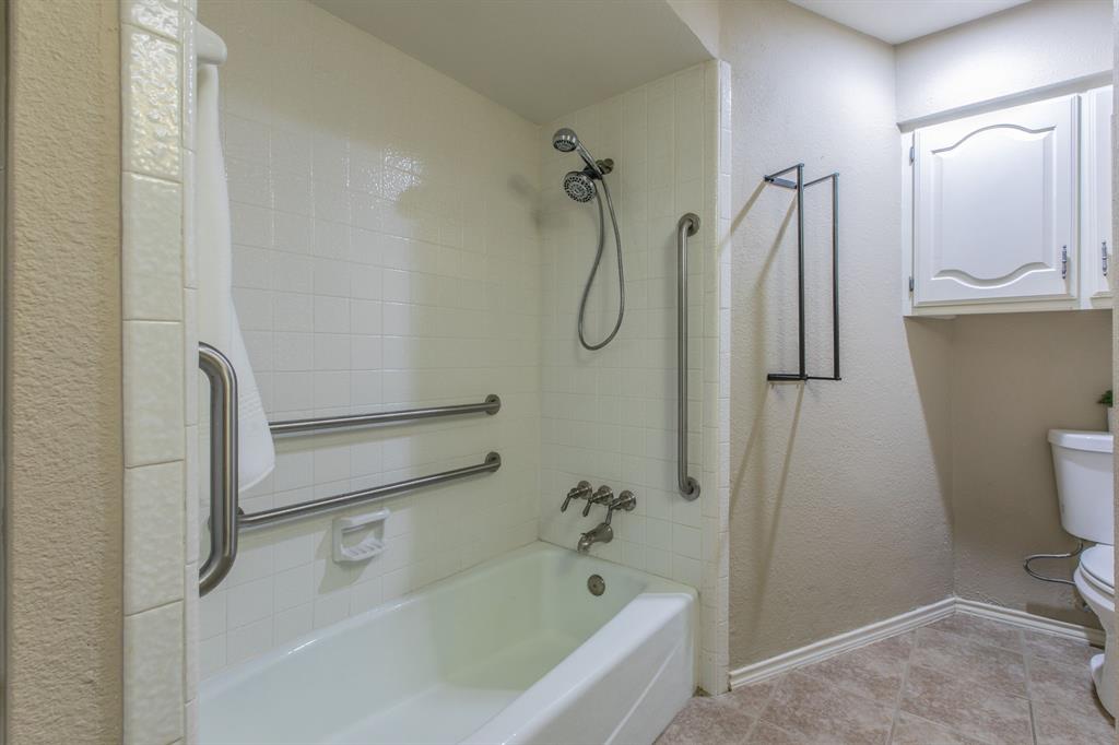 3302 Oxford Drive Property Photo 19