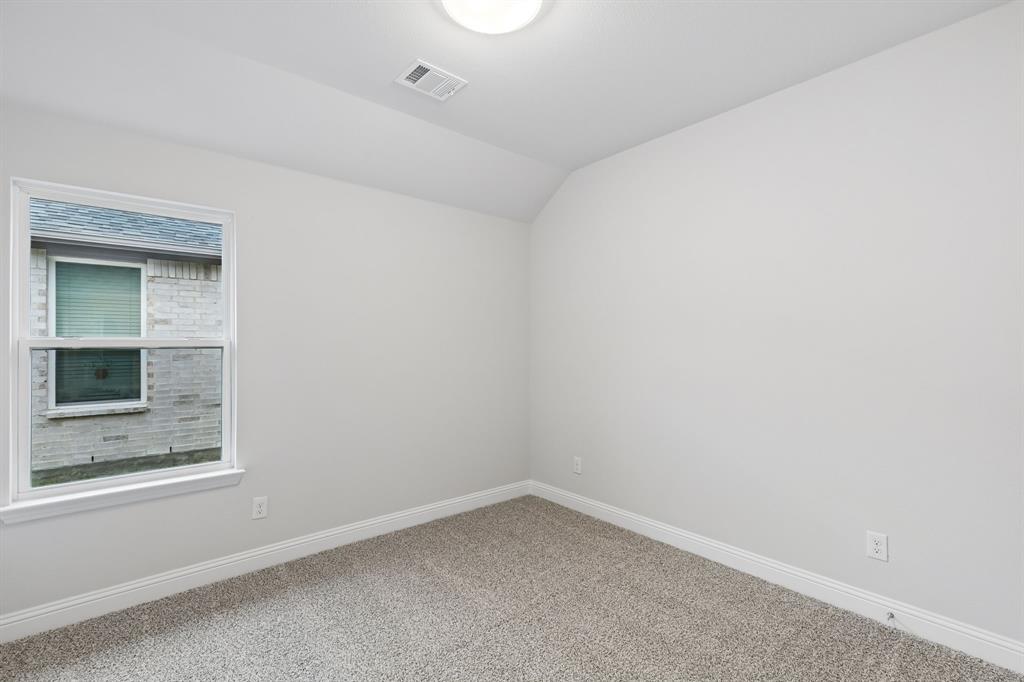 3002 Italia Terrace Property Photo 16