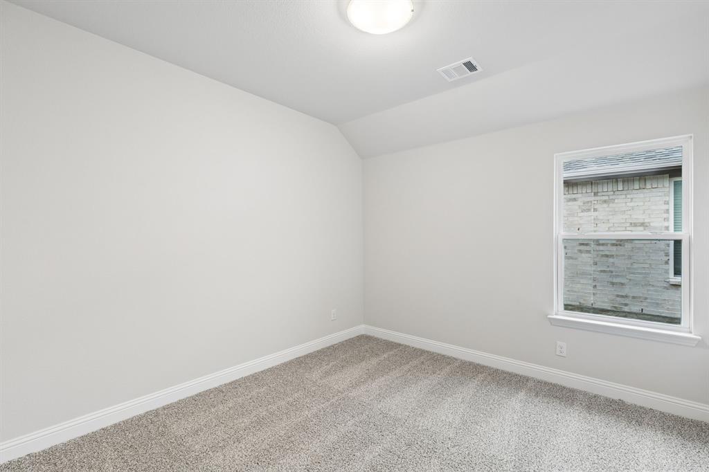 3002 Italia Terrace Property Photo 18