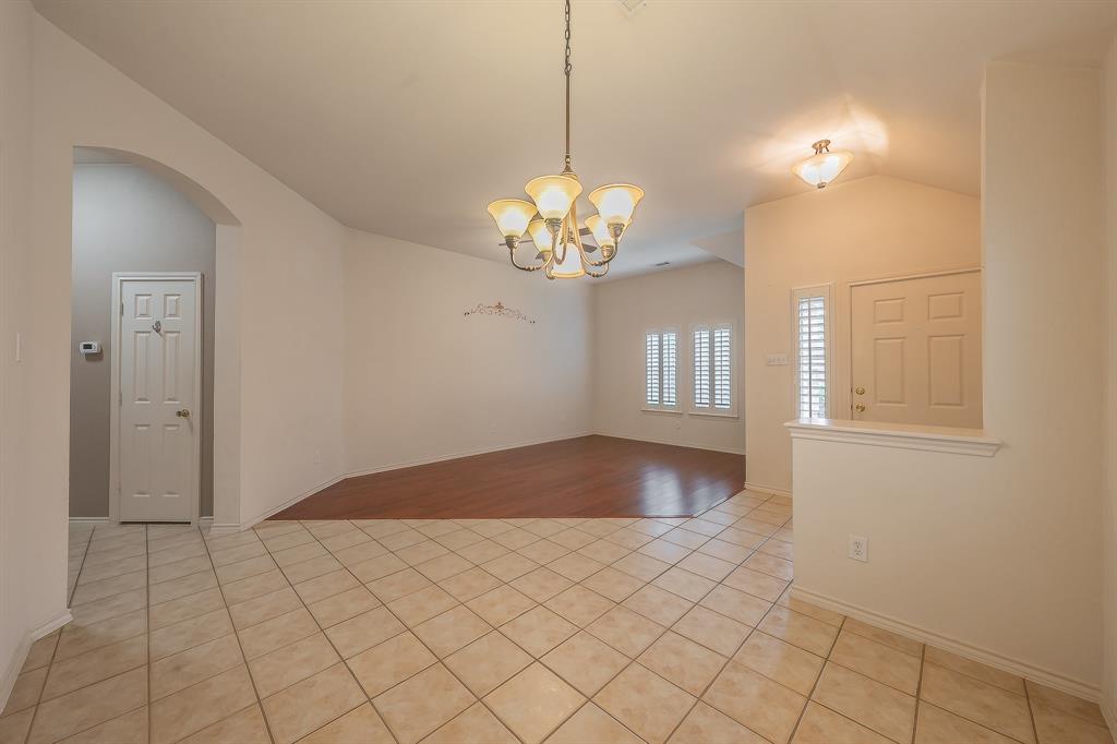 4504 Chris Drive Property Photo 3
