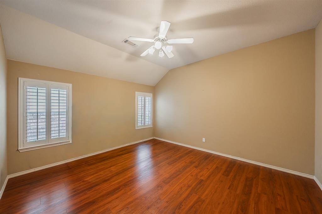 4504 Chris Drive Property Photo 7