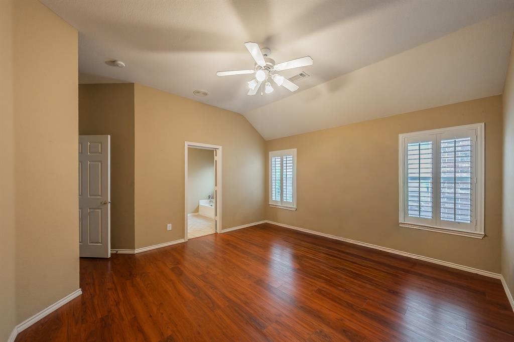 4504 Chris Drive Property Photo 8
