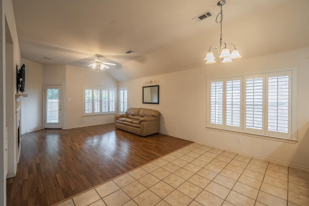 4504 Chris Drive Property Photo 14