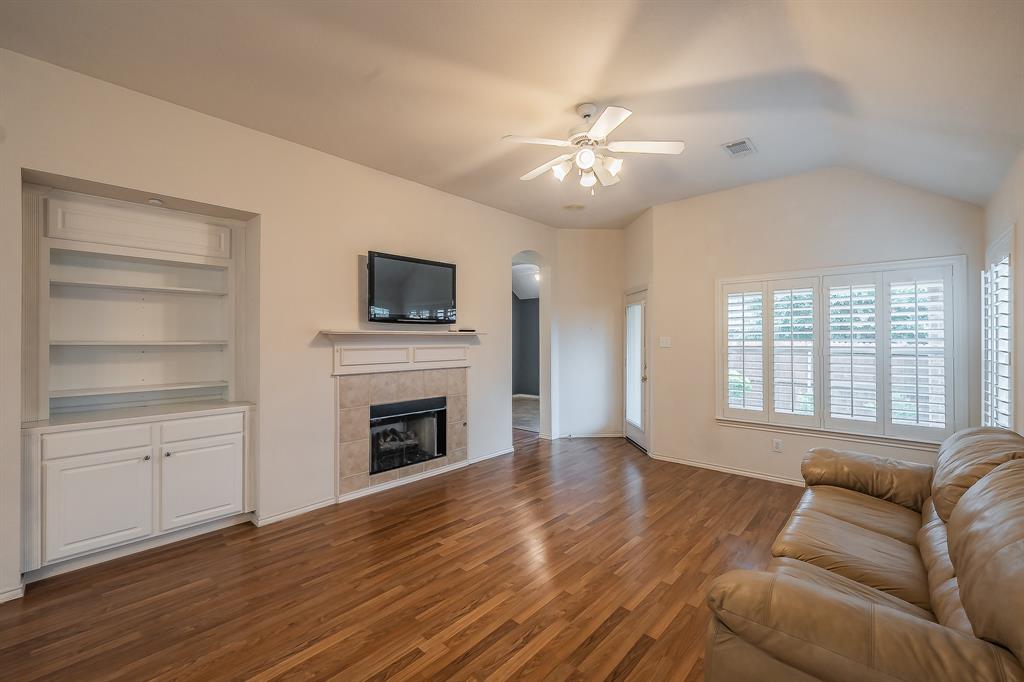 4504 Chris Drive Property Photo 16