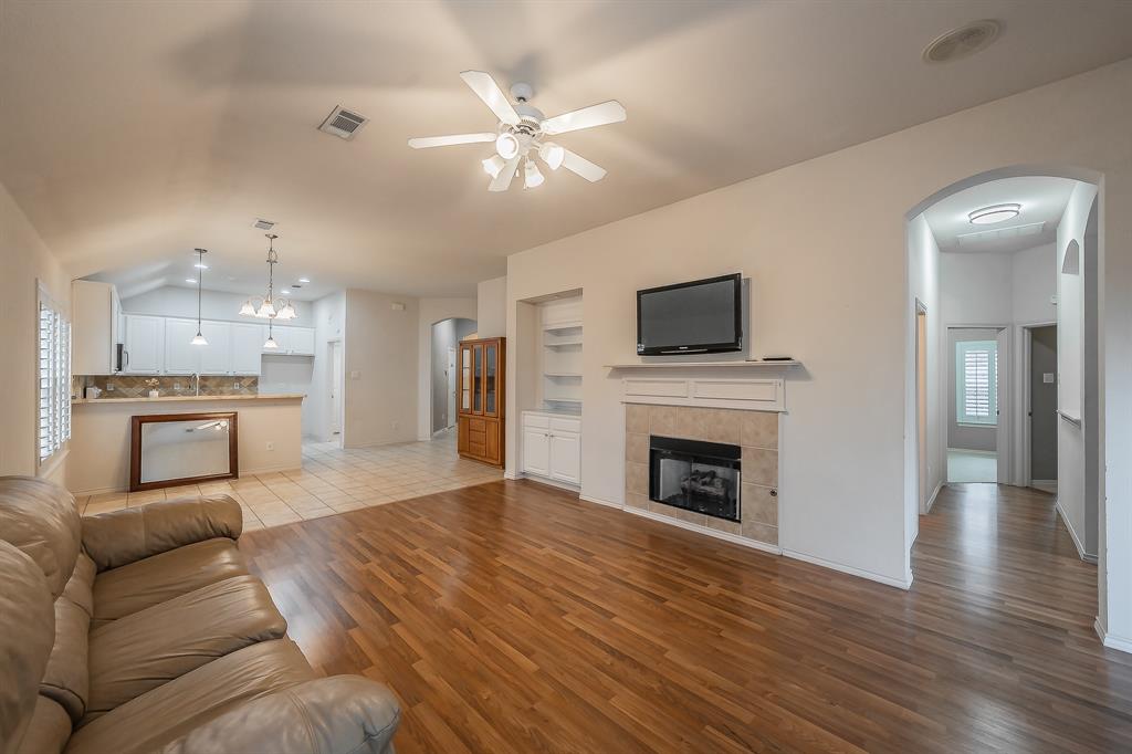 4504 Chris Drive Property Photo 17