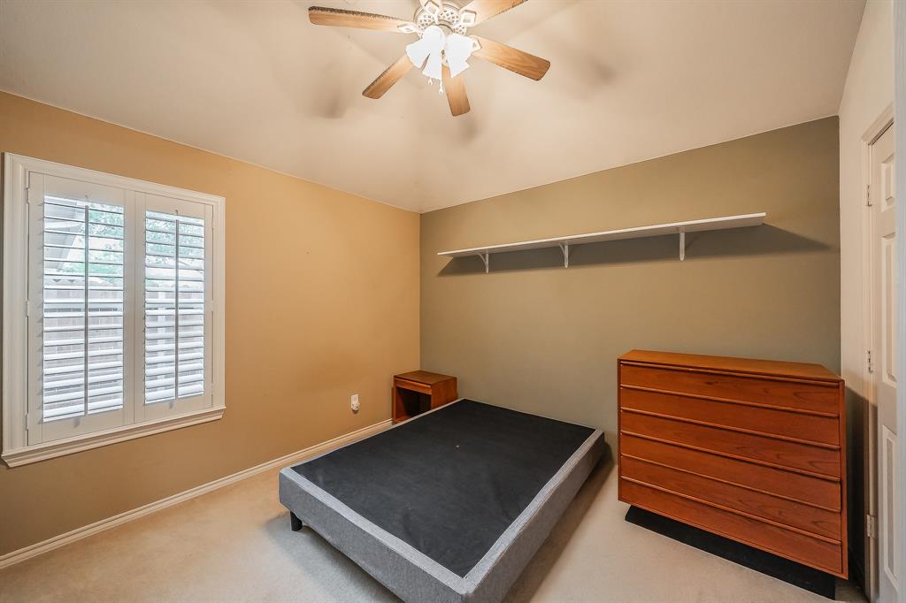 4504 Chris Drive Property Photo 24
