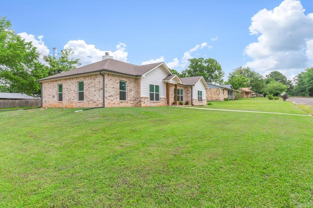 1024 Monte Carlo Property Photo 4