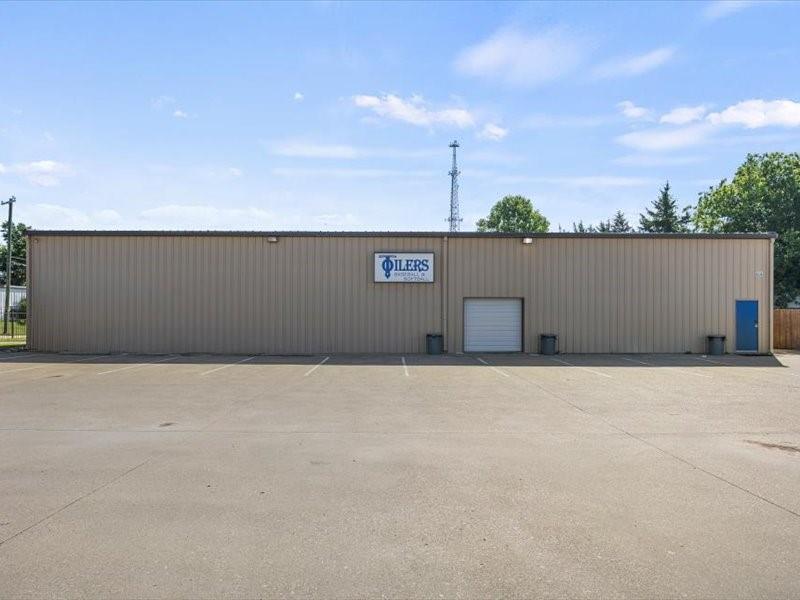 505 County Line Road Property Photo 2