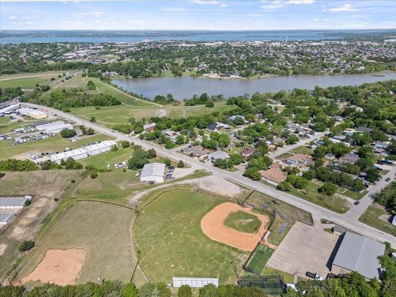 505 County Line Road Property Photo 8