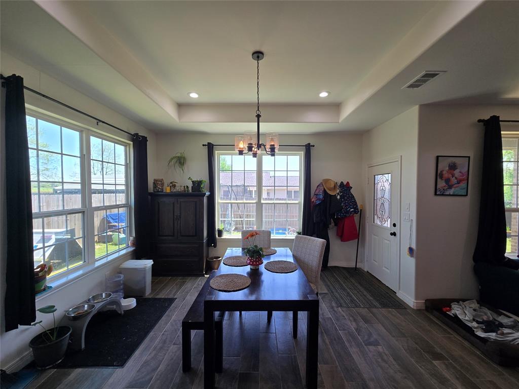 109 Baker Street Property Photo 8