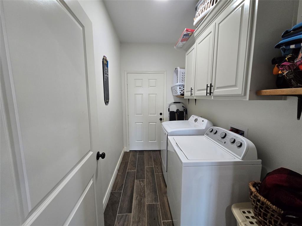 109 Baker Street Property Photo 19