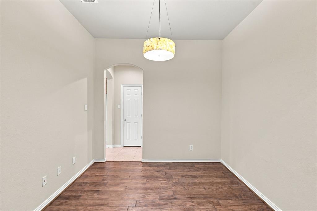 1020 Lake Hollow Drive Property Photo 11
