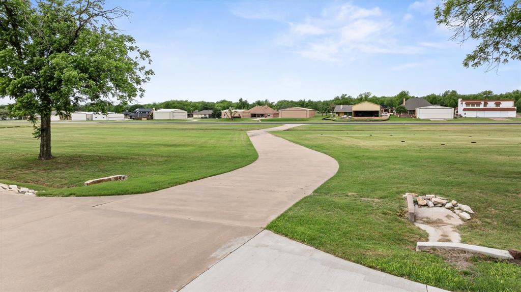 9616 Air Park Drive Property Photo 33