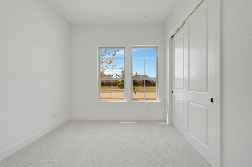 2611 Waverly Drive Property Photo 14