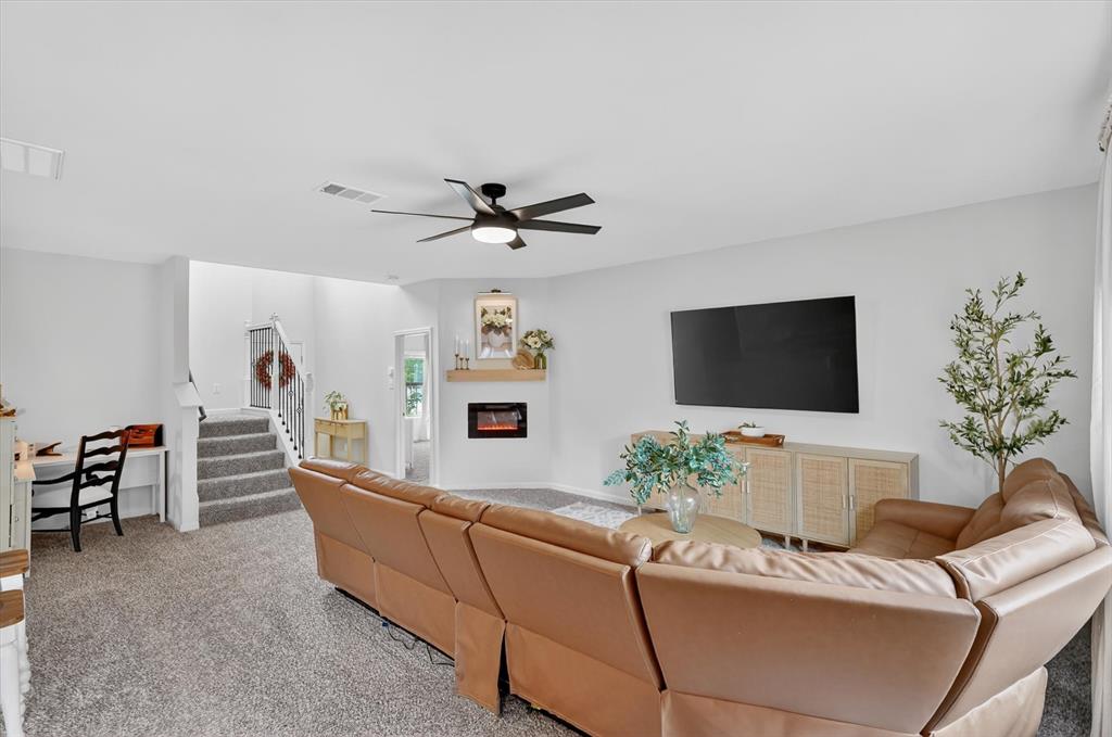 821 Serena Drive Property Photo 8