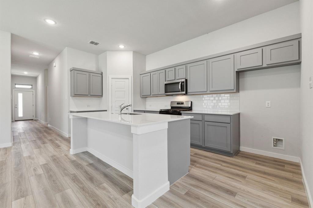 299 Bright Alcove Court Property Photo 5