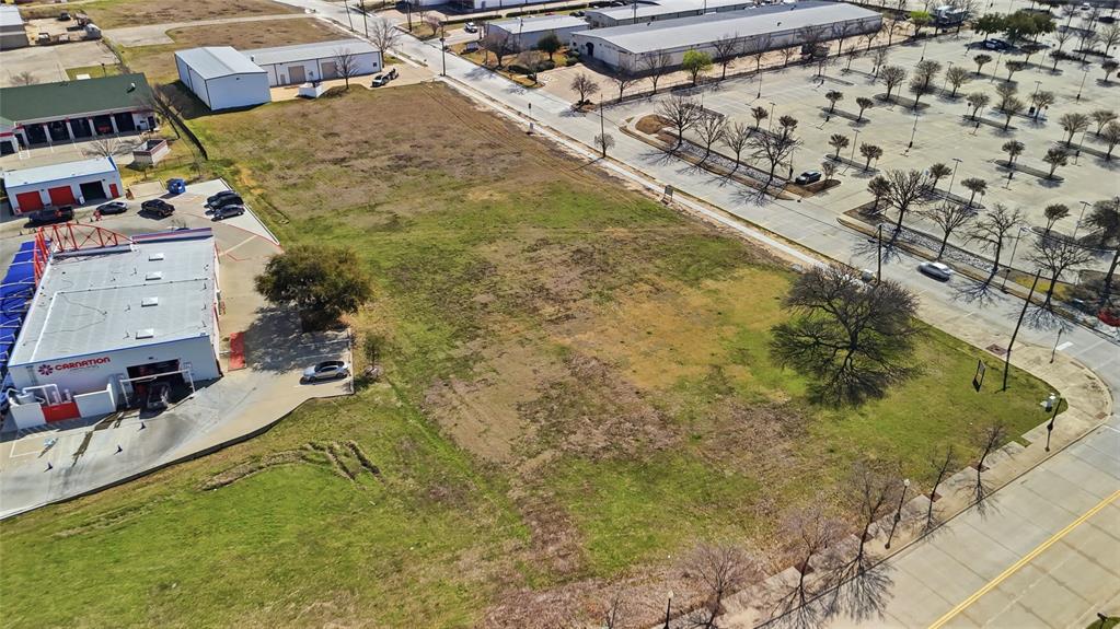 4109 Industrial Street Property Photo 4