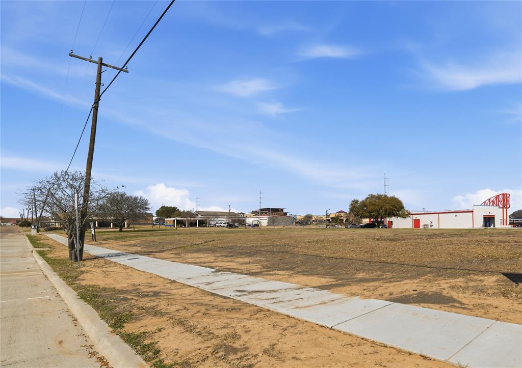 4109 Industrial Street Property Photo 11