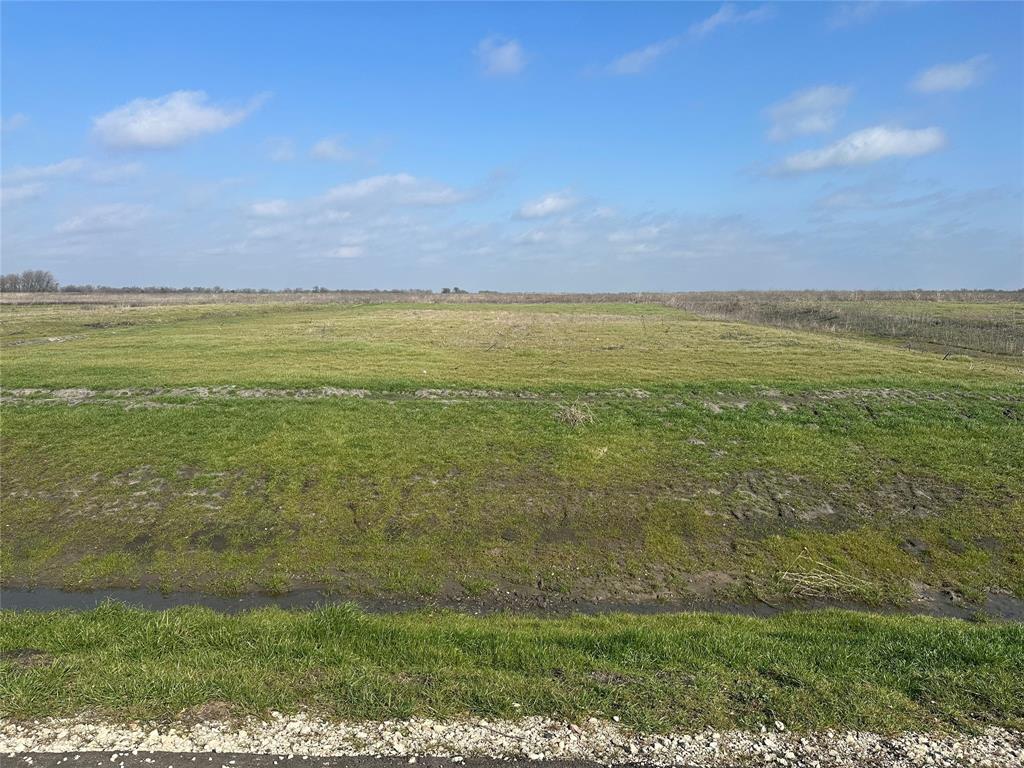 2076 Co Rd 2162 Property Photo 1