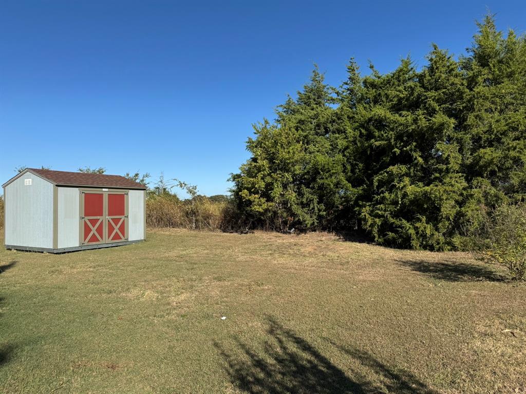 312 Candlewood Circle Property Photo 18