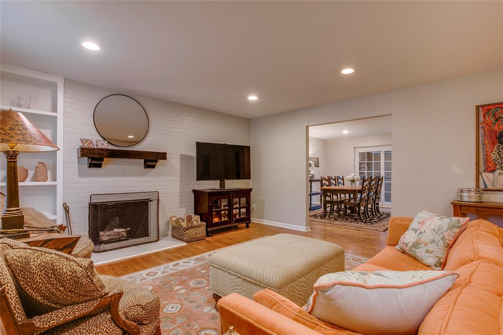 7777 Royal Lane Property Photo 7