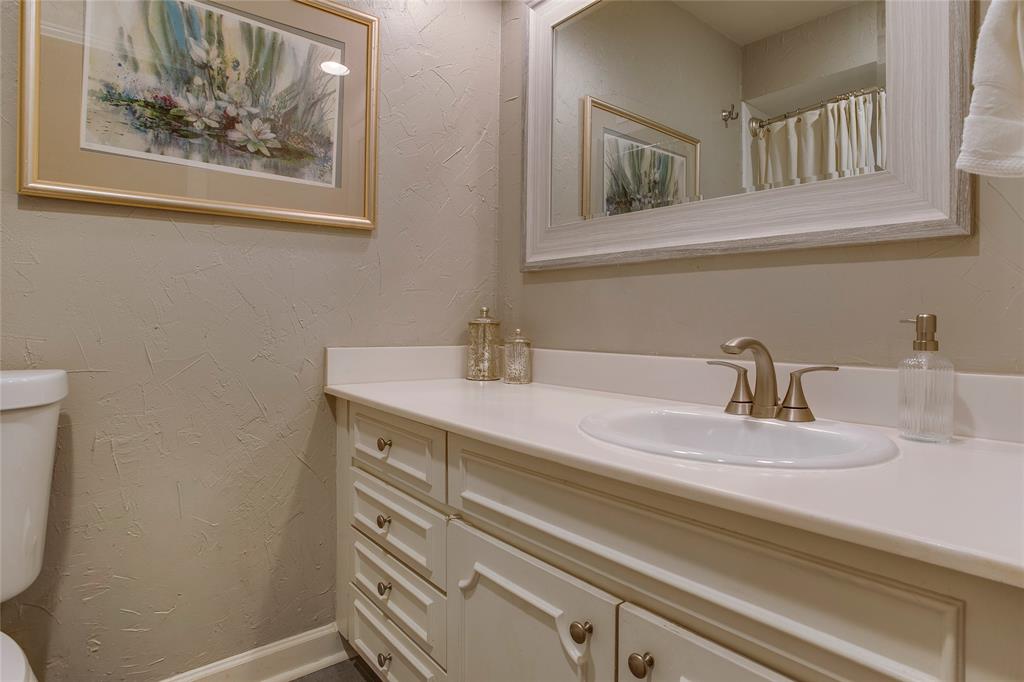 7777 Royal Lane Property Photo 17