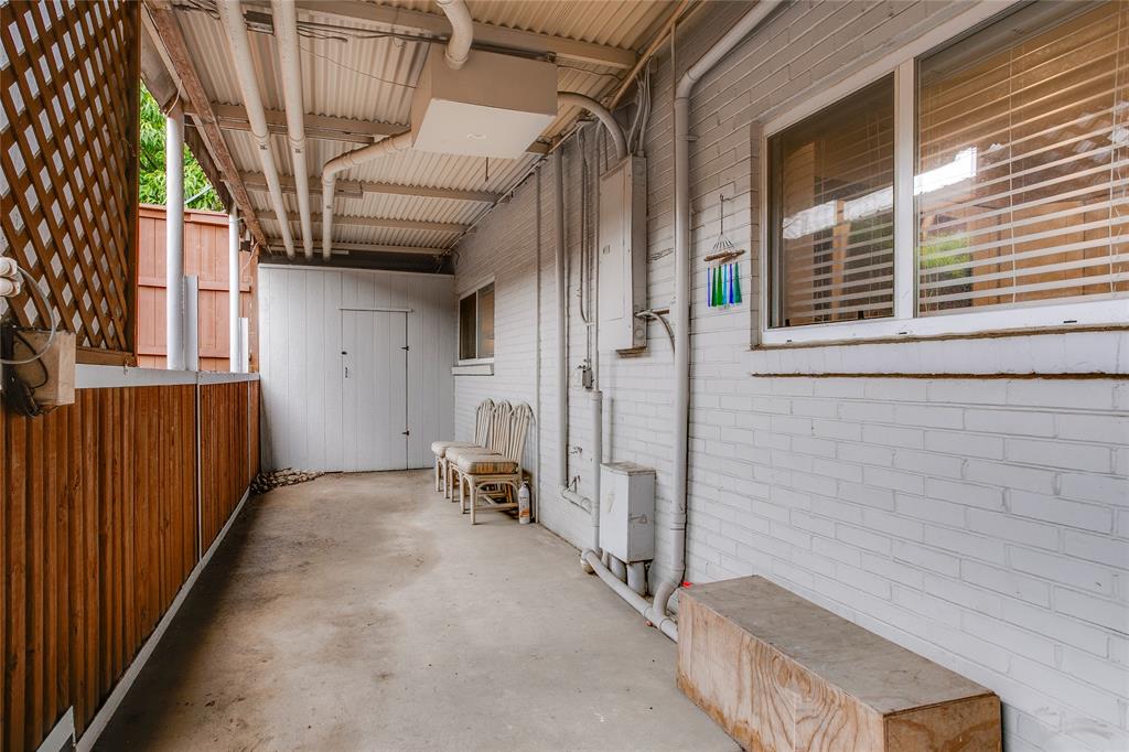 7777 Royal Lane Property Photo 20