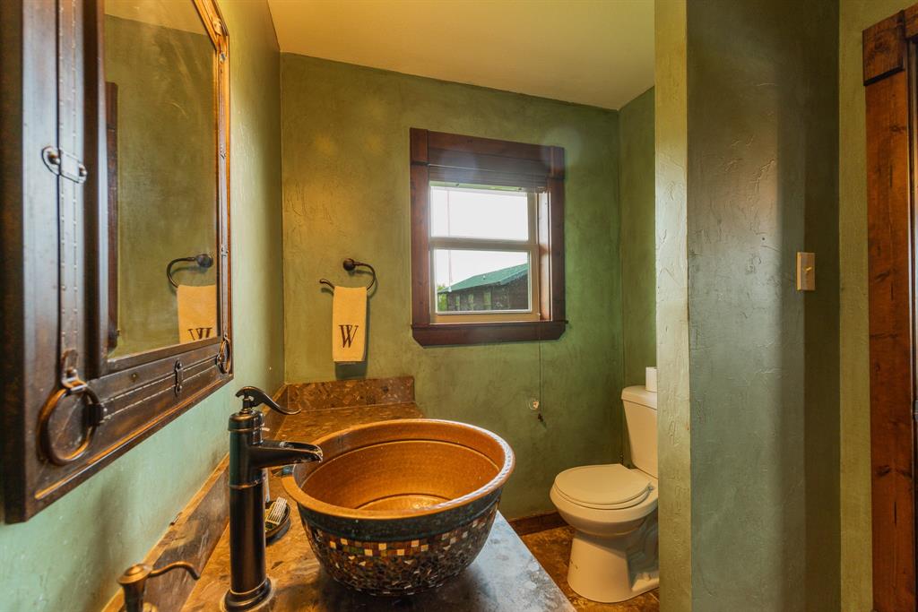 817 County Road 130 Property Photo 37