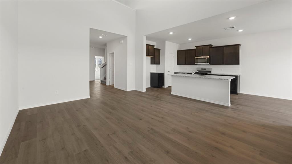 2064 Hearn Drive Property Photo 13