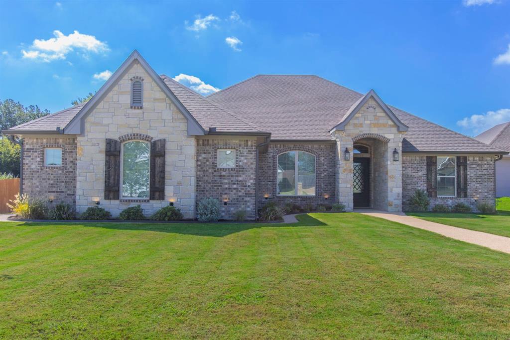 233 Fox Run Lane Property Photo 1