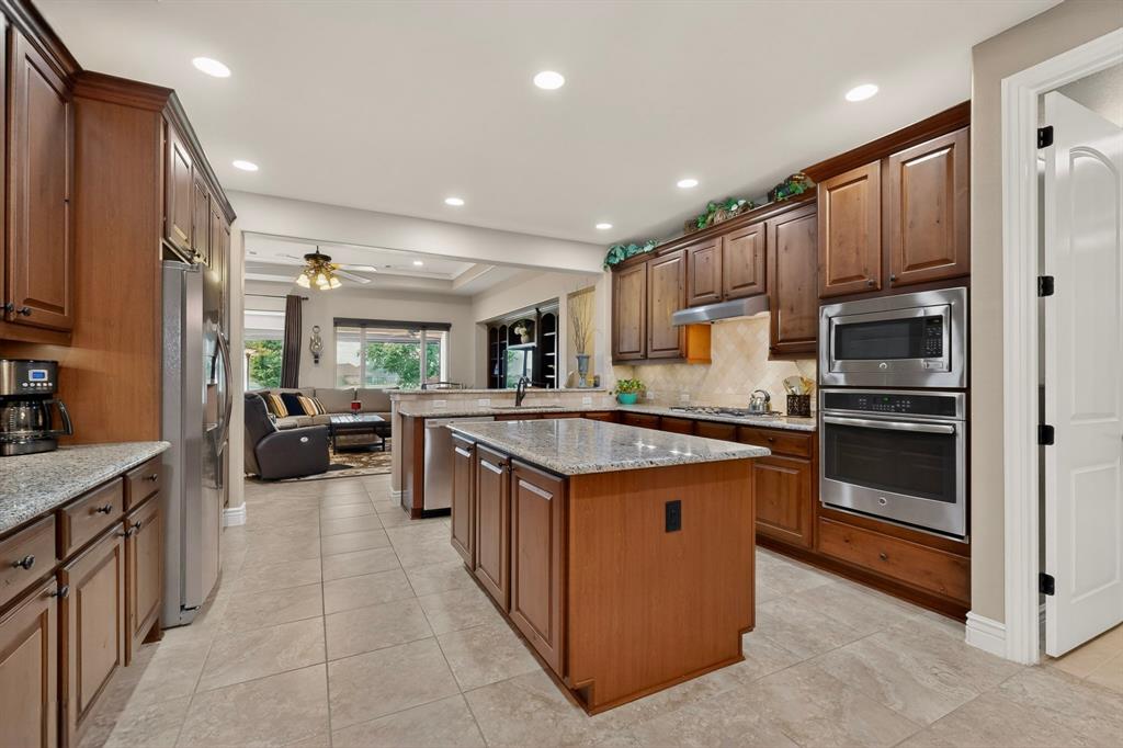 9524 Crestview Drive Property Photo 22