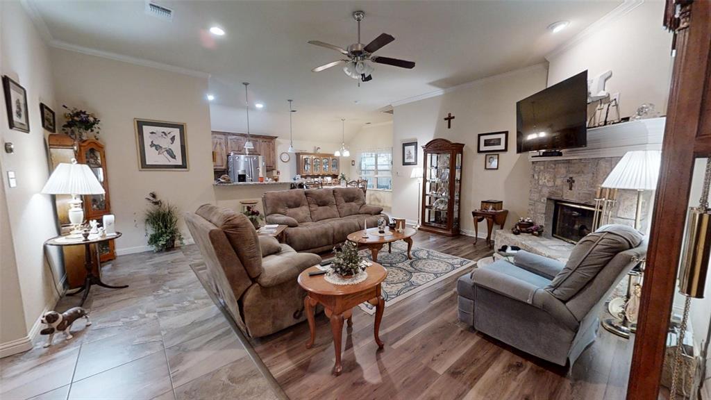 109 Donna Circle Property Photo 5
