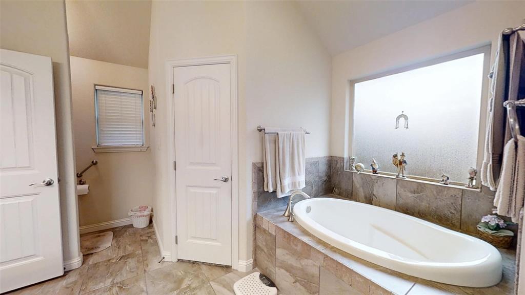 109 Donna Circle Property Photo 13