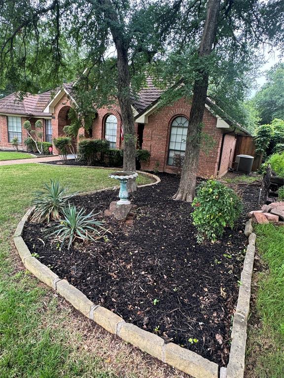 713 Ashley Drive Property Photo 2