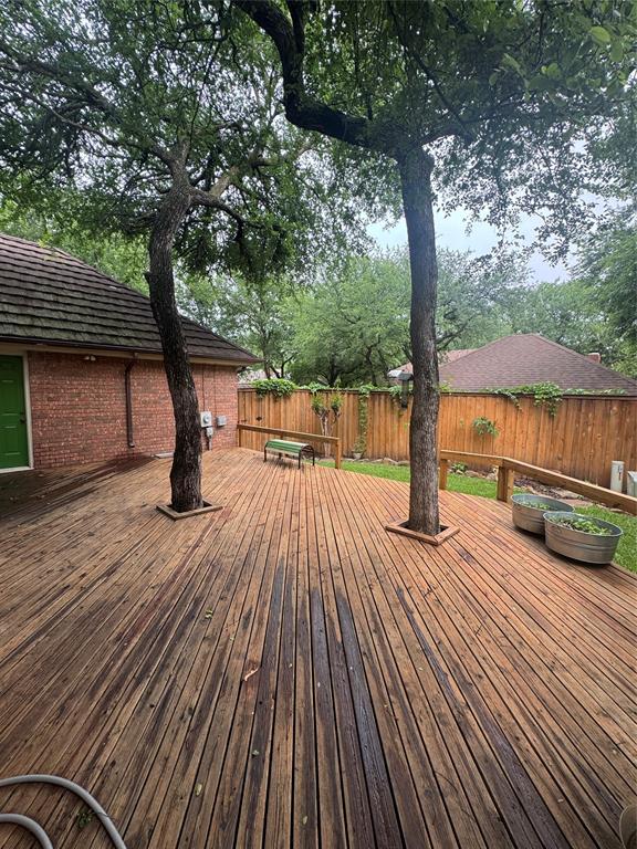 713 Ashley Drive Property Photo 10