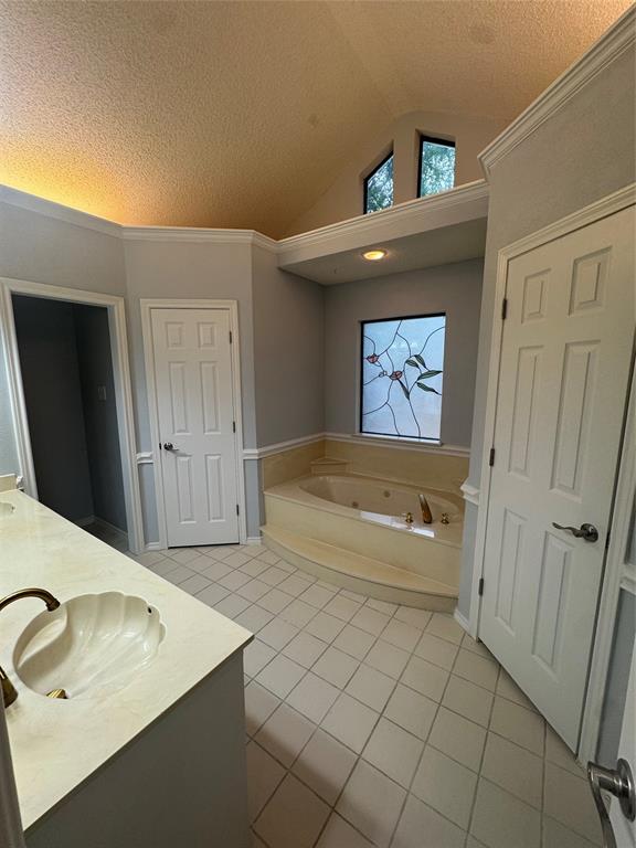 713 Ashley Drive Property Photo 28