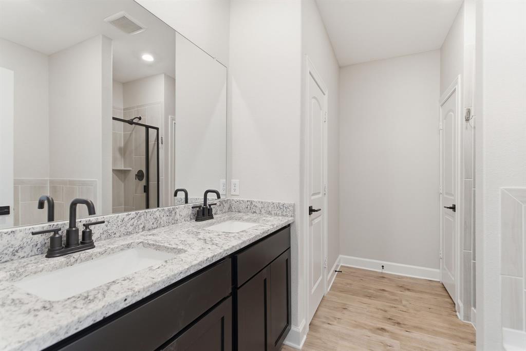 1308 Windermere Way Property Photo 16