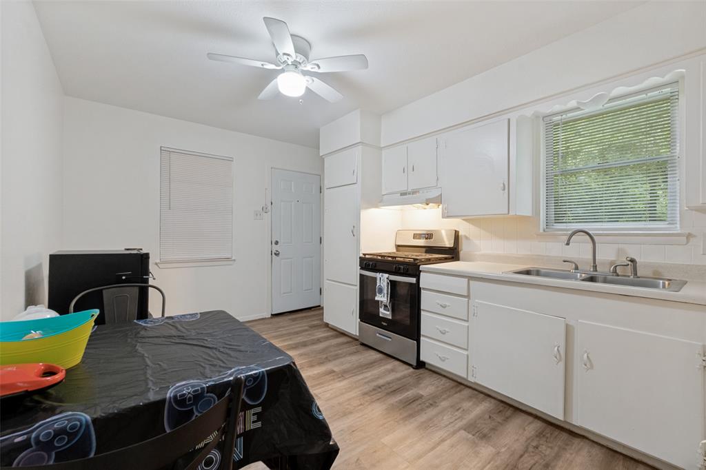 1209 Edgemont Drive Property Photo 8