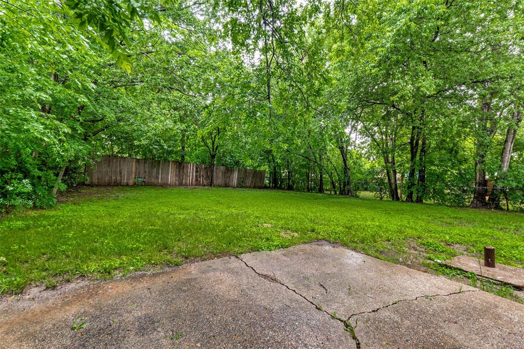 1209 Edgemont Drive Property Photo 23
