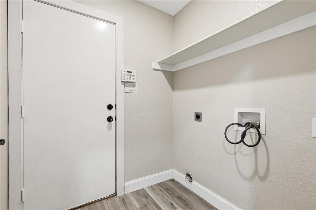 1220 Cedarcrest Drive Property Photo 12