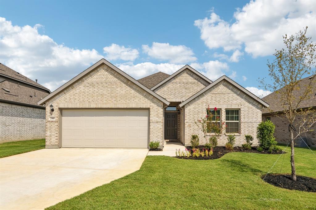 2900 Tamarack Lane Property Photo 1